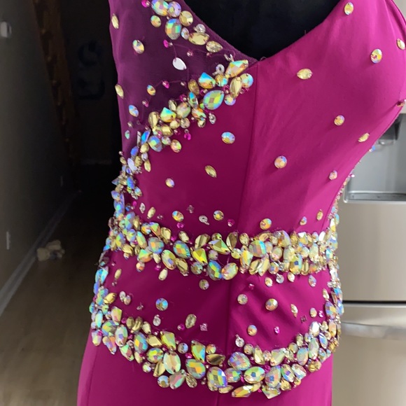 Formal Gown - Picture 5 of 16